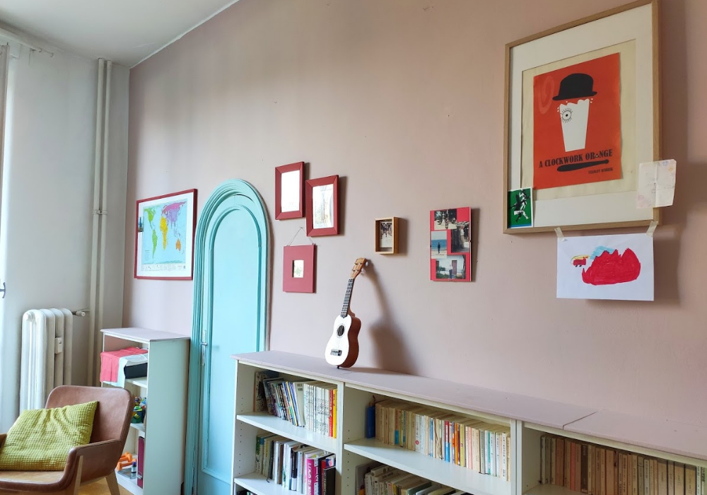 ほんのひと塗りでグッとお洒落に 部屋の壁をdiyで塗ってみよう 実践編 イロハニアート