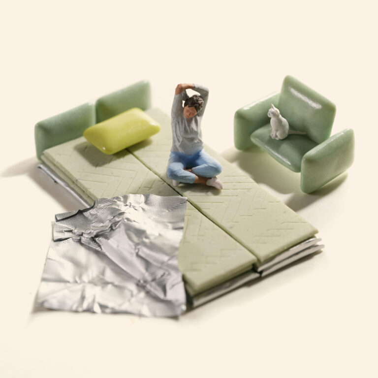 ミニチュア写真家/見立て作家・田中達也！アイデア創出の原点に迫る