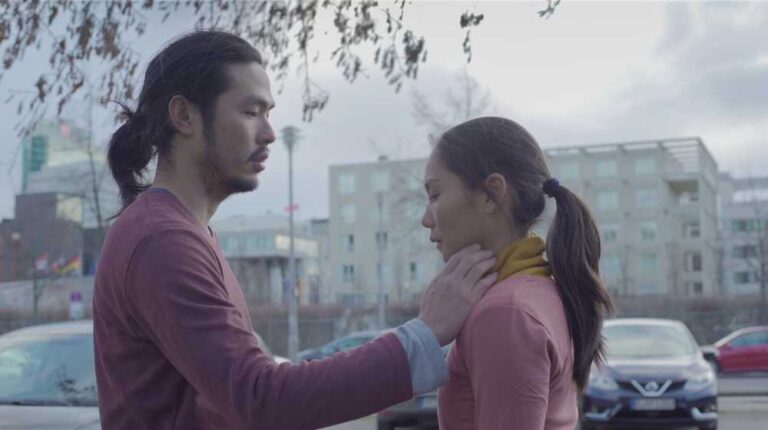 アリン・ルンジャーン作 246247596248914102516 ... そして誰もいなくなったの画像、2017 年シングルチャンネル・ヴィデオ（HD、カラー、サウンド）