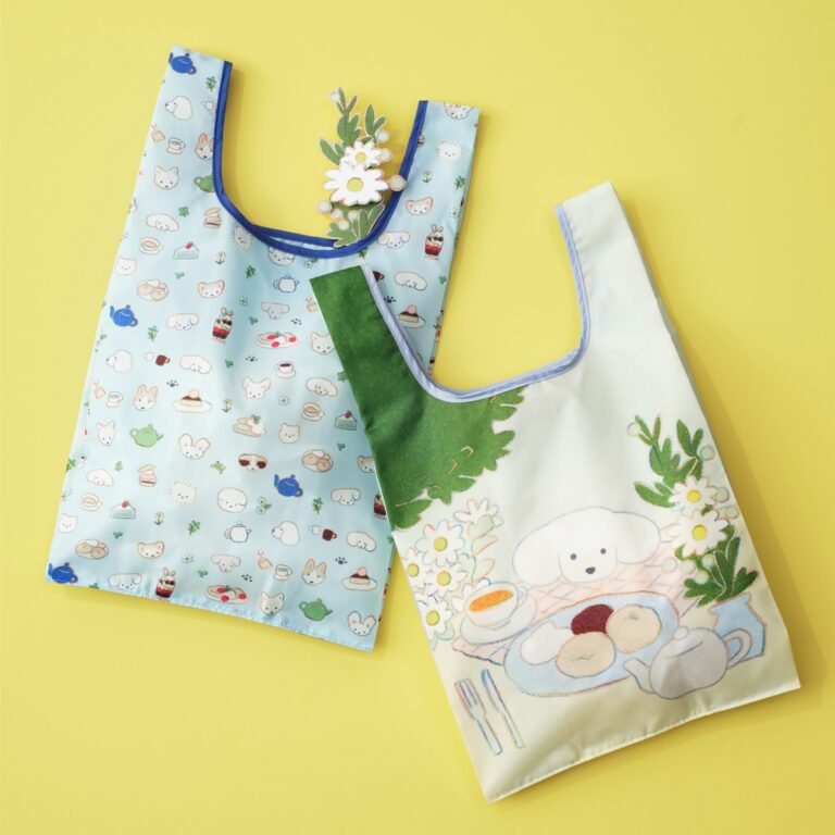 ポケッタブルバッグ(総柄/TEA) 各￥2,200