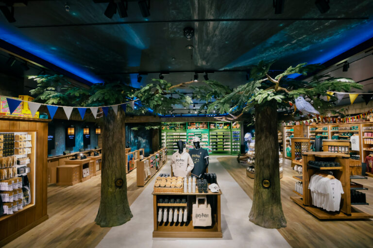 ハリーポッター原宿旗艦店オープン記念　リトグラフ　500枚限定 ハリーポッター原宿旗艦店オープン記念 リトグラフ 500枚限定