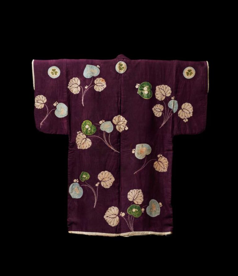 重要文化財　紫地葵紋付葵の葉文辻ケ花染羽織　徳川家康着用