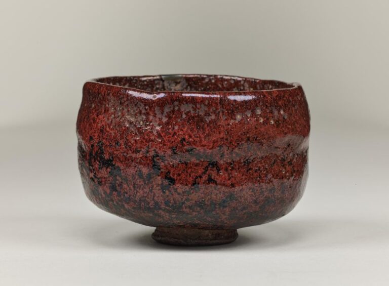 Tea_Bowl,_Named__Kanoko_Madara_(Fawn_Speckles)_