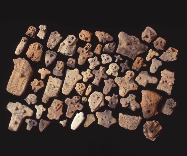 三内丸山遺跡　土偶