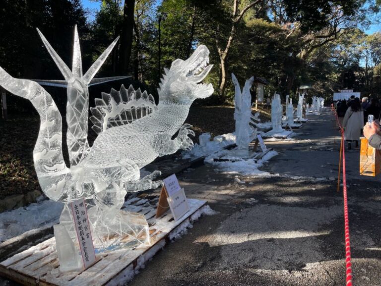 入場無料】新年の明治神宮を彩る「第50回 全国氷彫刻展」2026年1月17日