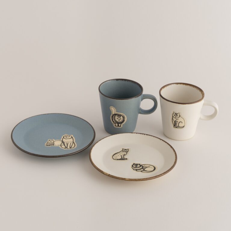 カップ＆プレート（Found Cats Series・益子焼）｜各￥5,500（税込）