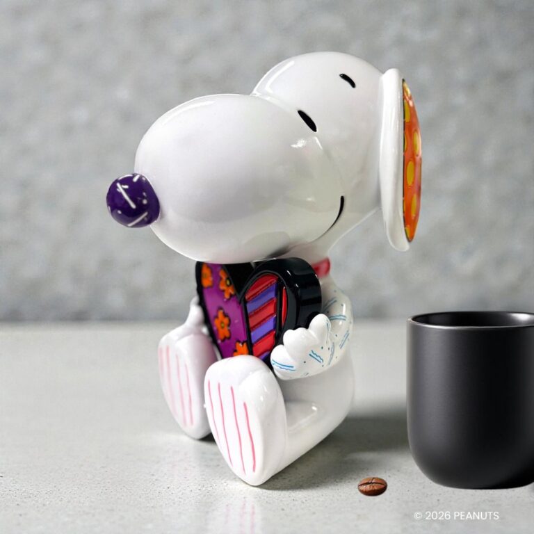 PEANUTS BRITTO スヌーピー・ハート・スタチュー